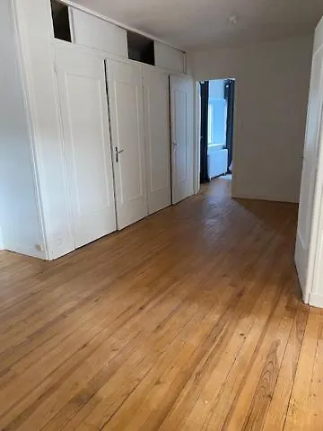 Chaleureux Et Accueillant A Quelques Pas De La Apartment